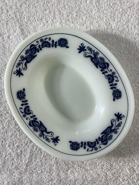 Vintage PYREX Old Town Blue Pattern Gravy Boat Underplate